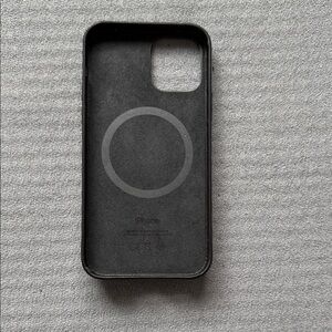 Apple IPhone 12  100% leather Mag safe phone case. Fits Apple IPhone 12 only